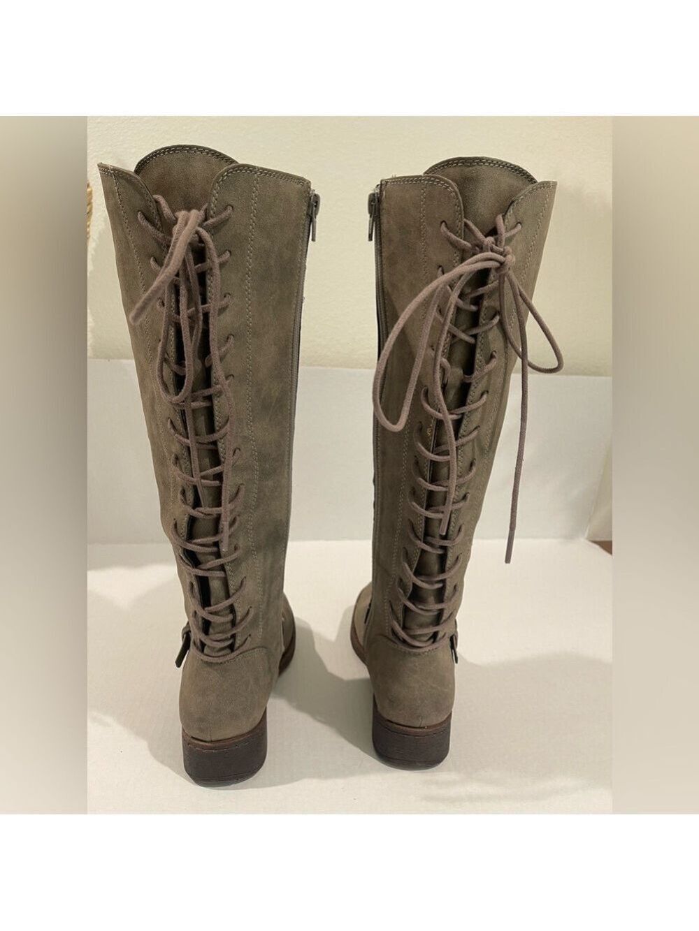Women’s EuroSoft Taupe Selden Faux Leather Knee High Western Boot Size 6 US! - Picture 6 of 9